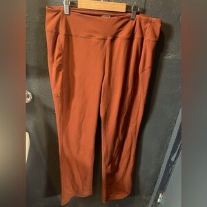 Duluth Trading Co Rust Leggings